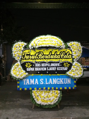 Papan Bunga Duka di Talang